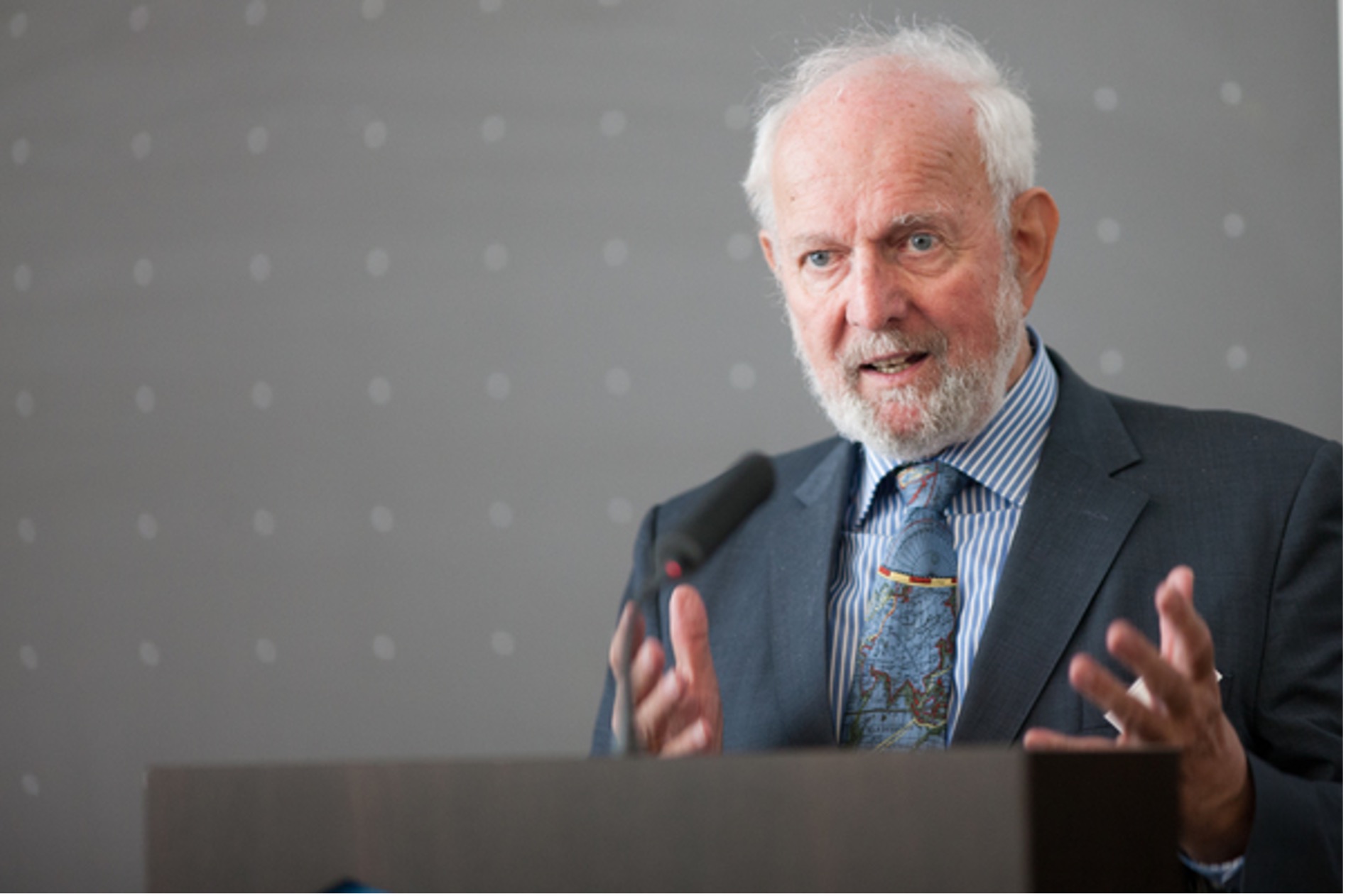 Altbirklehofer Ernst-Ulrich von Weizsäcker ist ein auch international engagierter  Umweltwissenschaftler  und Politiker.