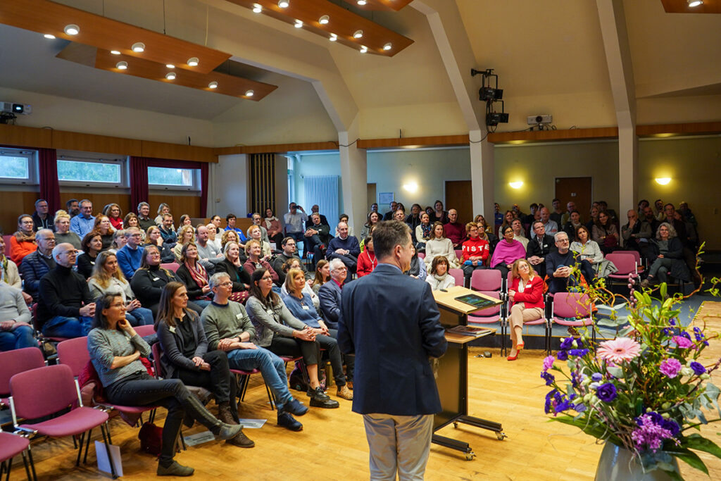 Gut gefüllt war der Edith-Picht-Axenfeld-Saal im Musikhaus.