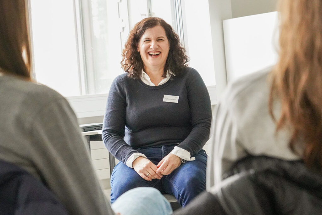 Sybille Salomon, Mutter eines Abiturienten 2023, ist Damenschneidermeisterin, Kostümbildnerin und Modedesignerin und leitet bei der Hugo Boss AG das Creative Pattern Design für Fashion Shows.