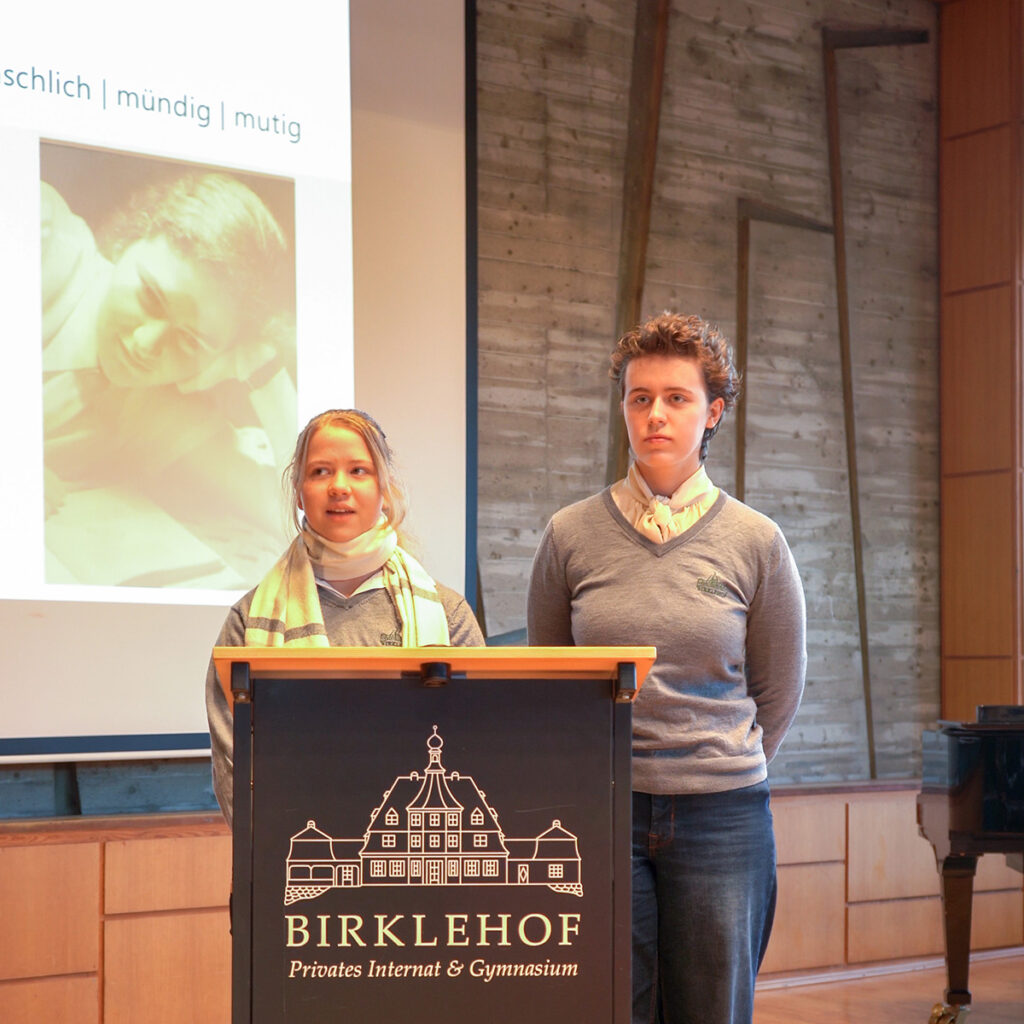 20241111_Feli & Mika_ Standbild Präsenatation SV_1_fb_quad