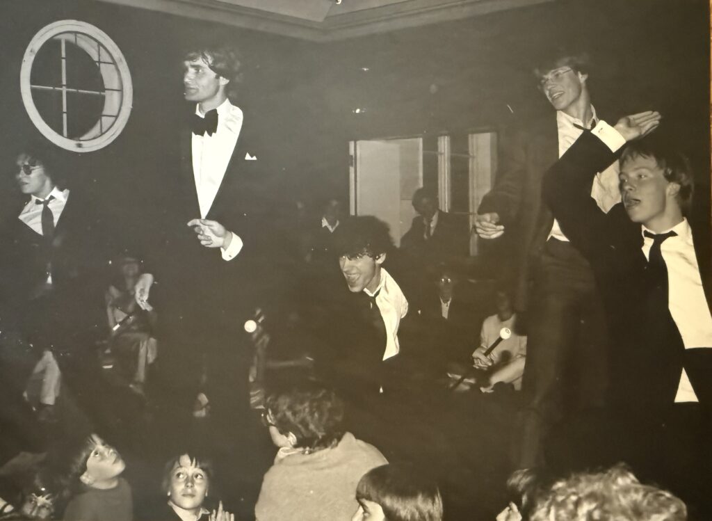 Abiturfeier 1981: (von links) Marc Schwarz, Harald Trede, Sascha Weig, Kim Ludolf Koch und Niko Graf